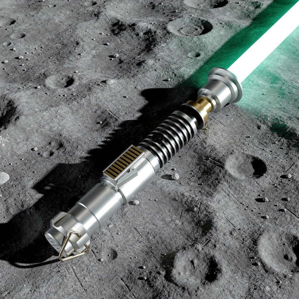 Luke EP6 lightsaber-RLITI